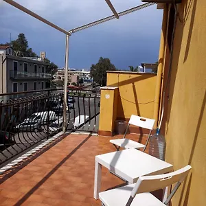 Bed and breakfast Bed And Fly Aeroporto Reception H24 