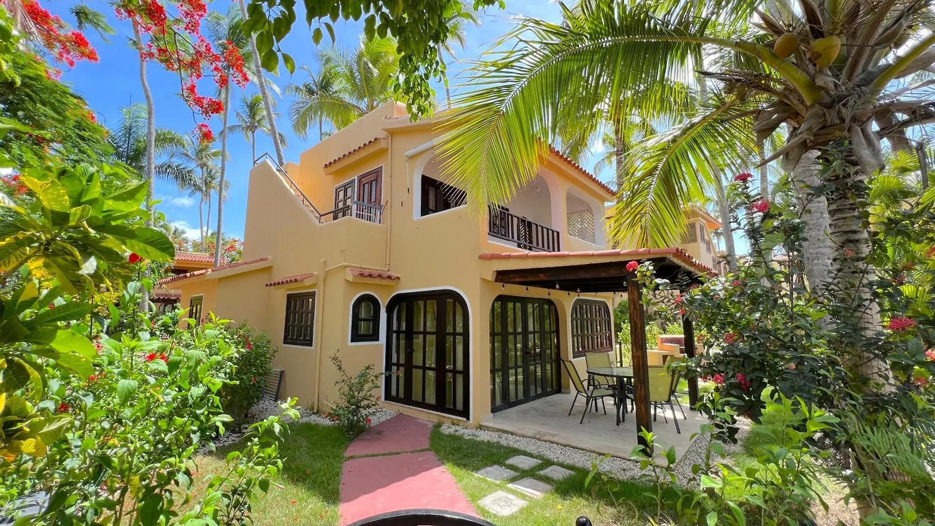 Los Corales Villas And Suites - Beach Club, Spa, Restaurants Punta Cana