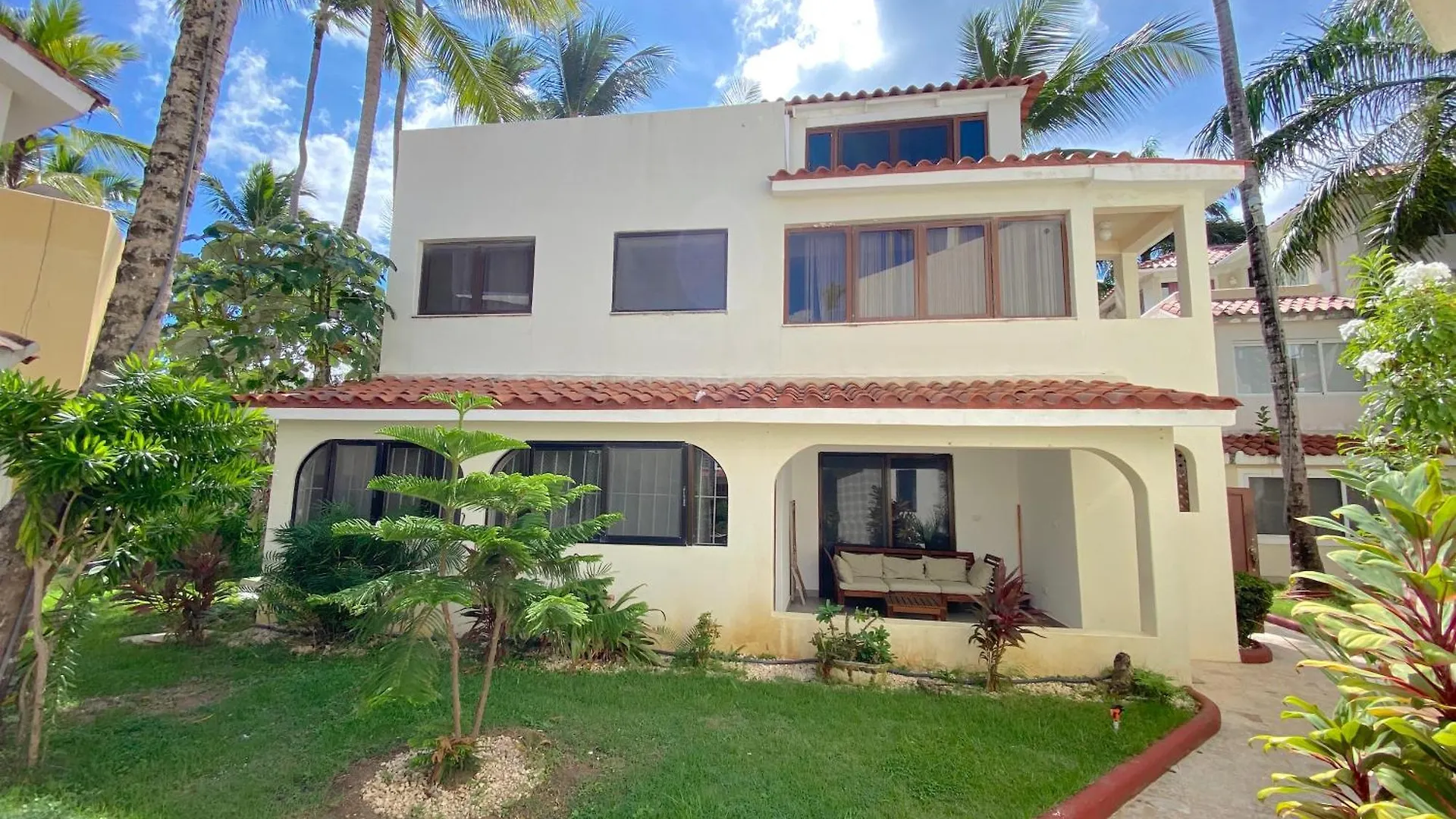 ***** Hotel Los Corales Villas And Suites - Beach Club, Spa, Restaurants Punta Cana Dominican Republic