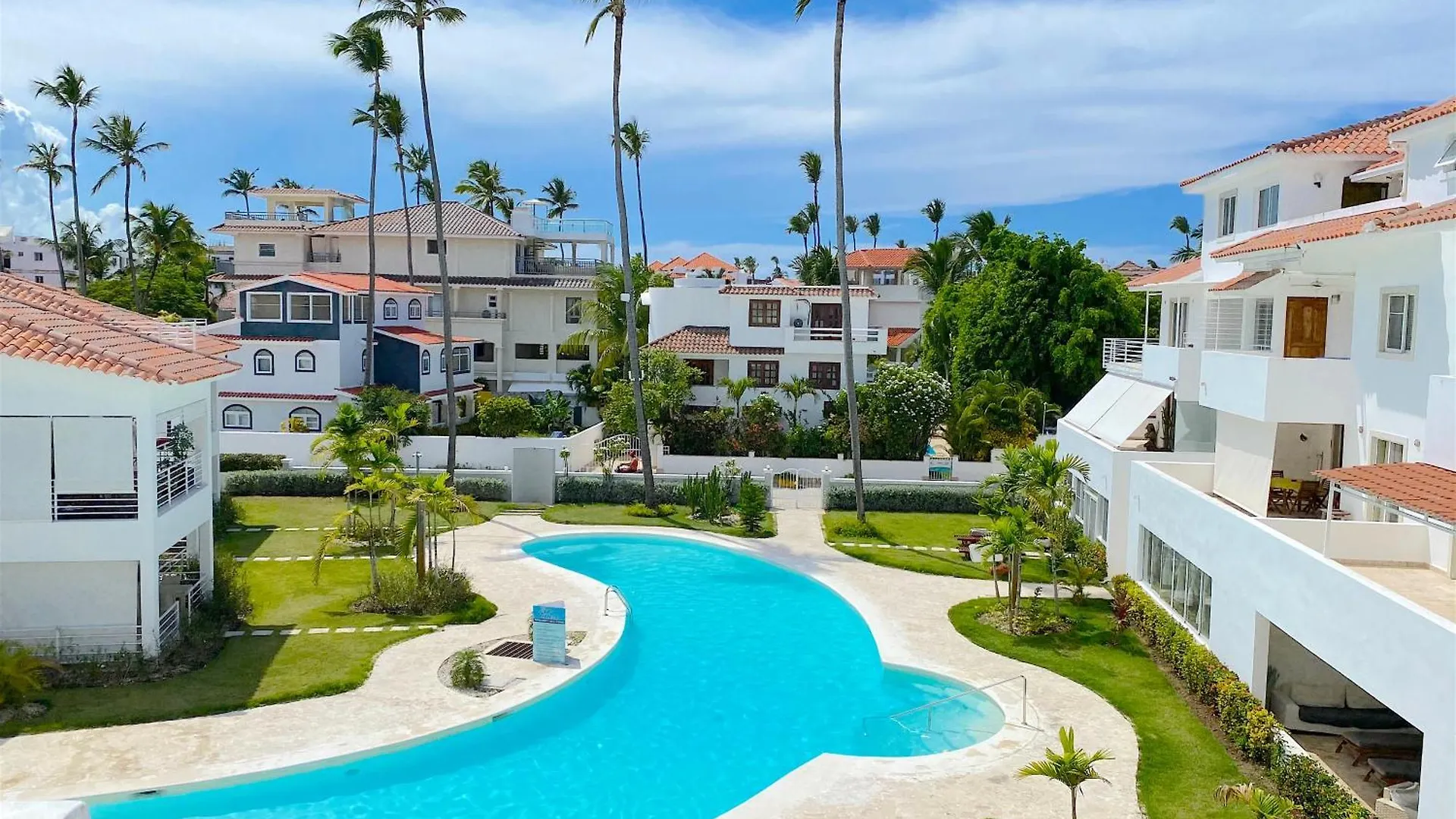 Hotel Los Corales Villas And Suites - Beach Club, Spa, Restaurants Punta Cana