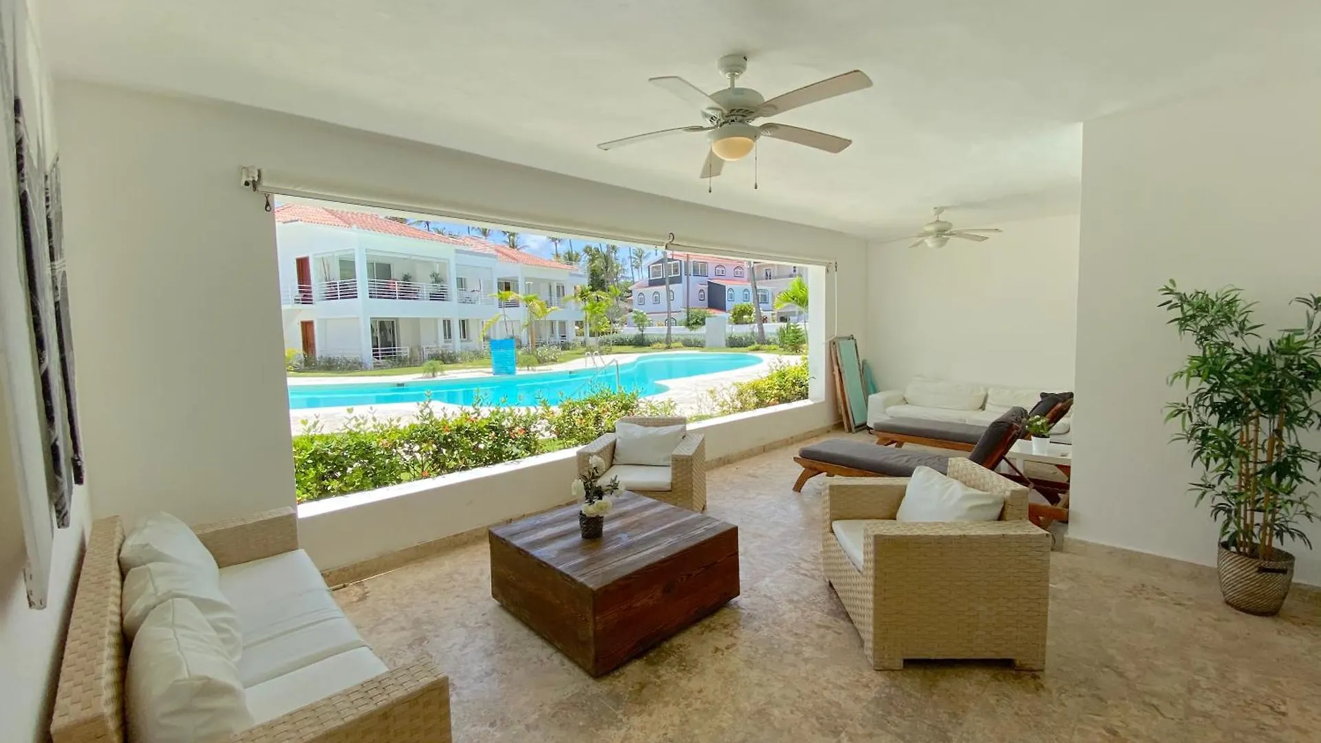 Hotel Los Corales Villas And Suites - Beach Club, Spa, Restaurants Punta Cana