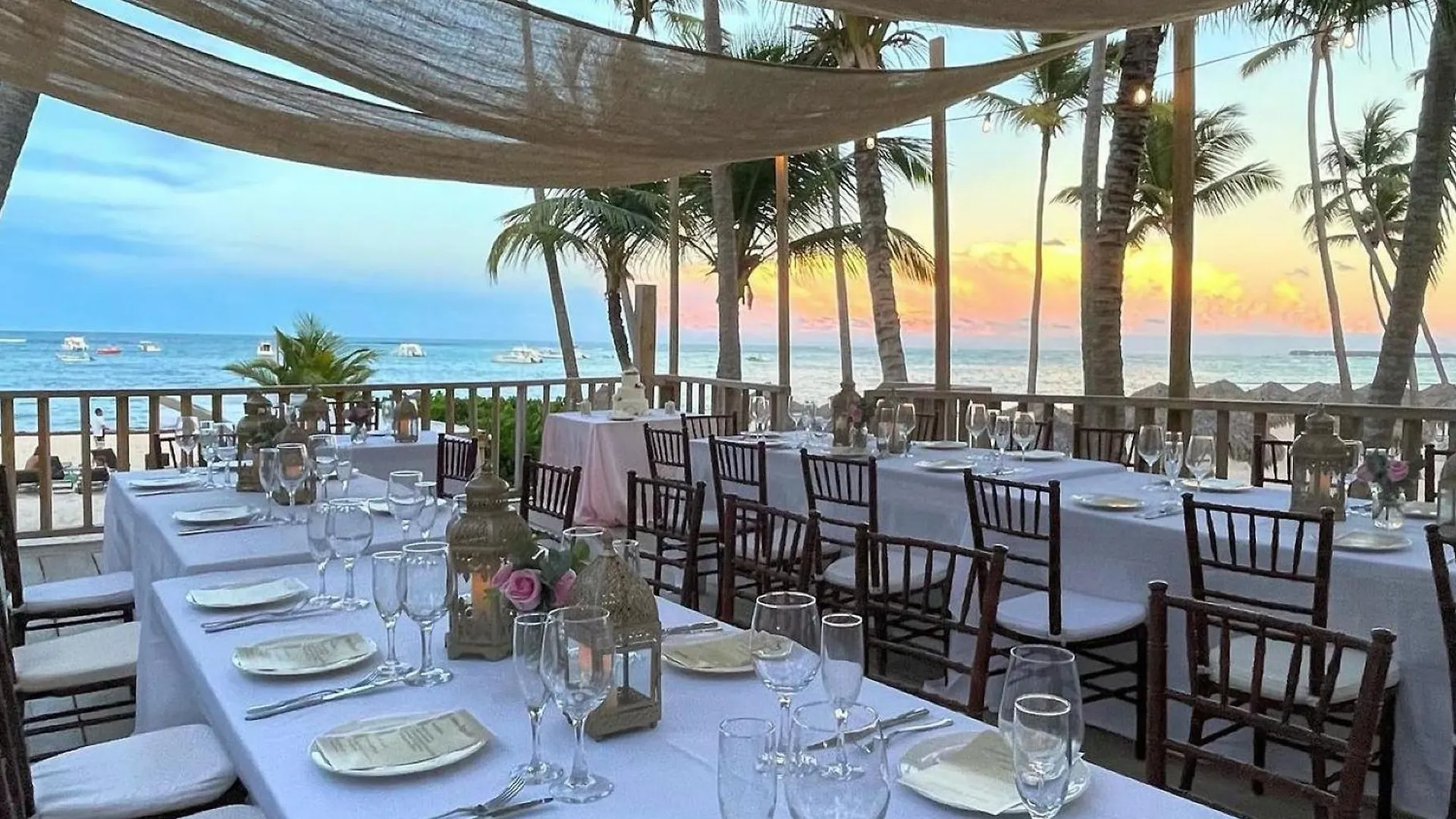 ***** Hotel Los Corales Villas And Suites - Beach Club, Spa, Restaurants Punta Cana Dominican Republic